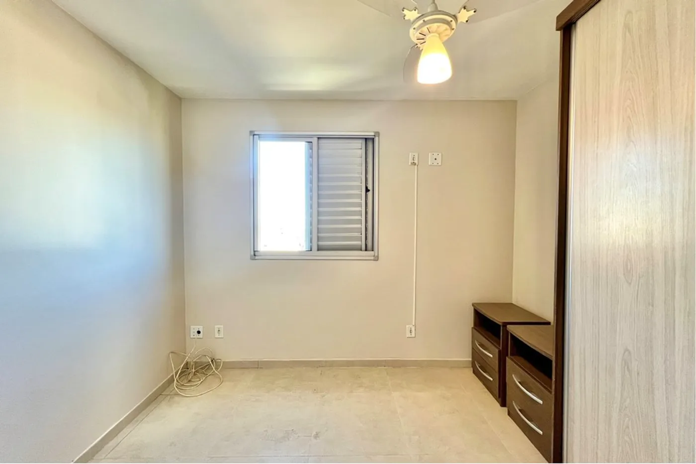 IADJ 50 Apto 610241012-188 - REMAX 520 Exclusividades IADJ 50 Apto 610241012-188 - REMAX 520 Exclusividades