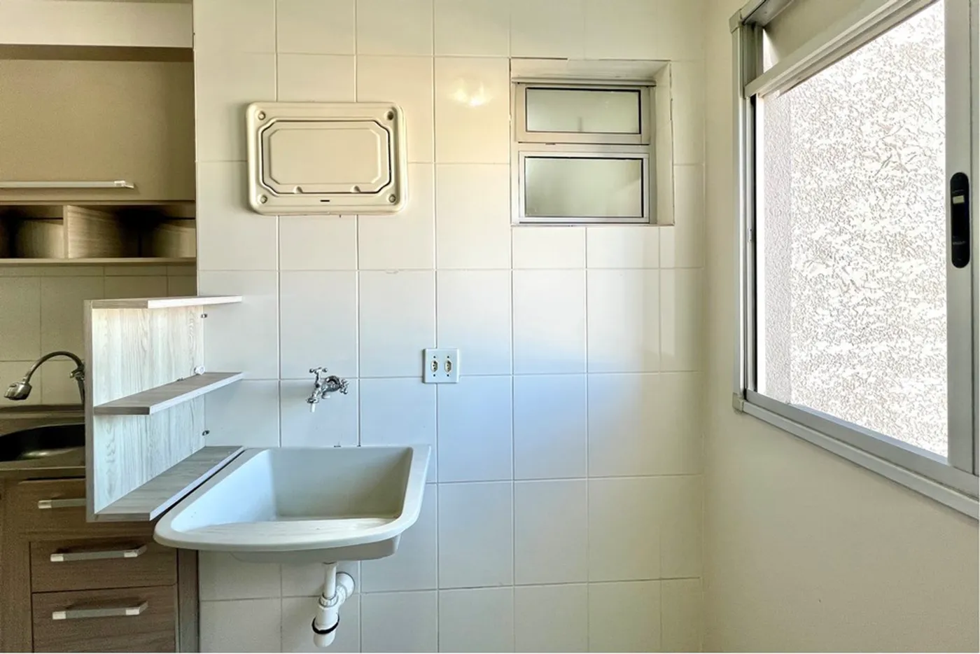 IADJ 50 Apto 610241012-188 - REMAX 520 Exclusividades IADJ 50 Apto 610241012-188 - REMAX 520 Exclusividades