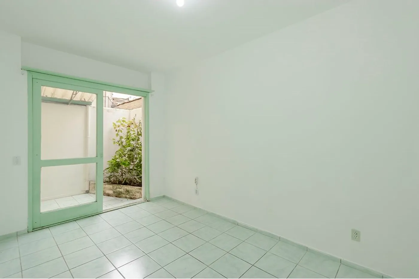 MDBDT 241 Apto 612521075-9 - REMAX Place Exclusividades MDBDT 241 Apto 612521075-9 - REMAX Place Exclusividades