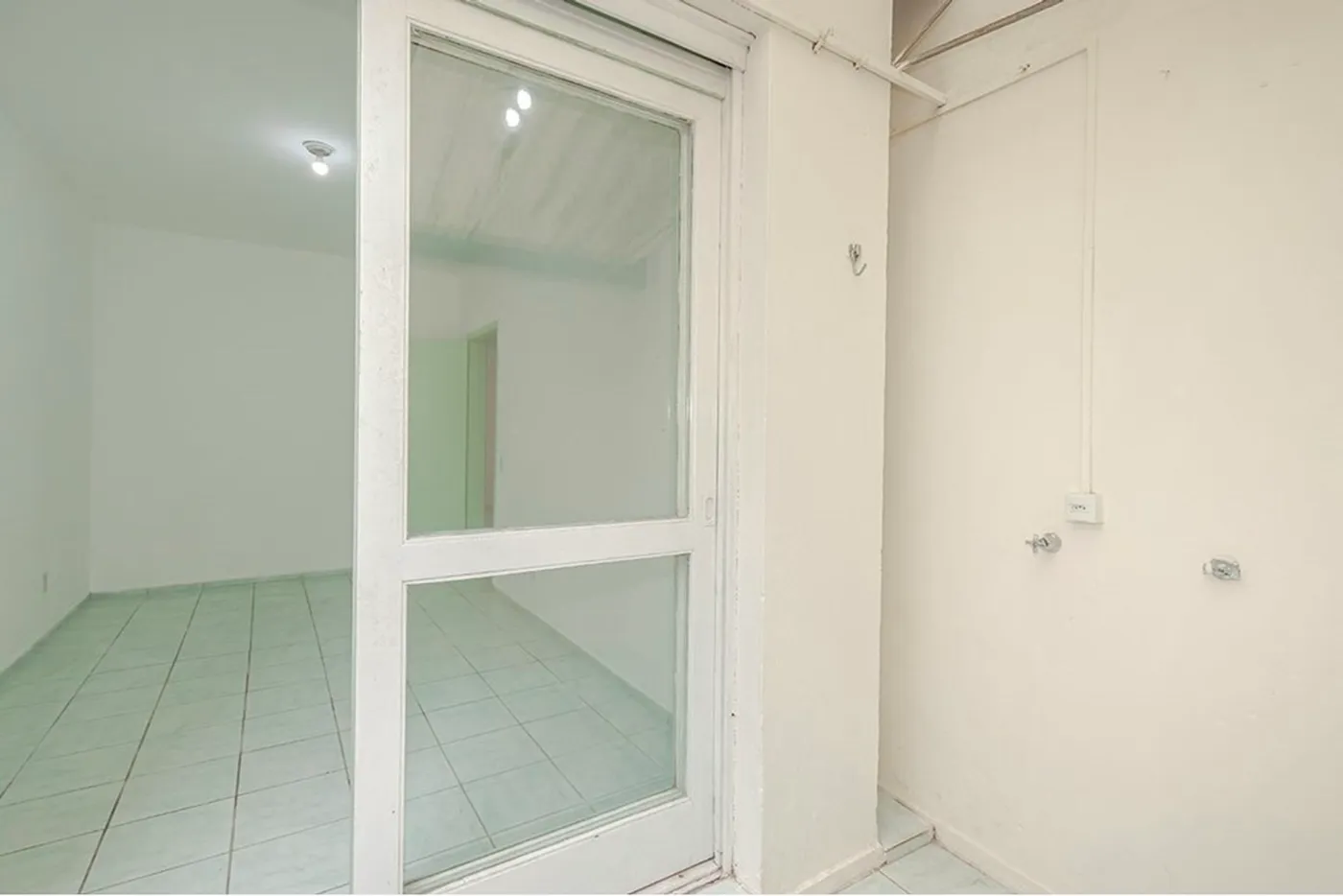 MDBDT 241 Apto 612521075-9 - REMAX Place Exclusividades MDBDT 241 Apto 612521075-9 - REMAX Place Exclusividades