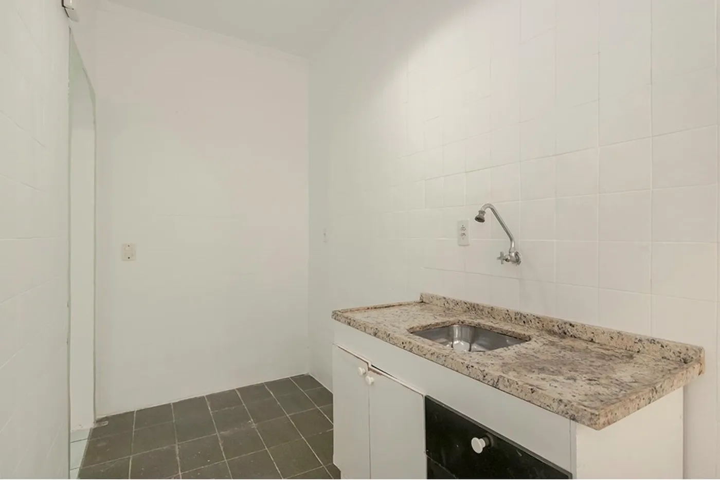 MDBDT 241 Apto 612521075-9 - REMAX Place Exclusividades MDBDT 241 Apto 612521075-9 - REMAX Place Exclusividades