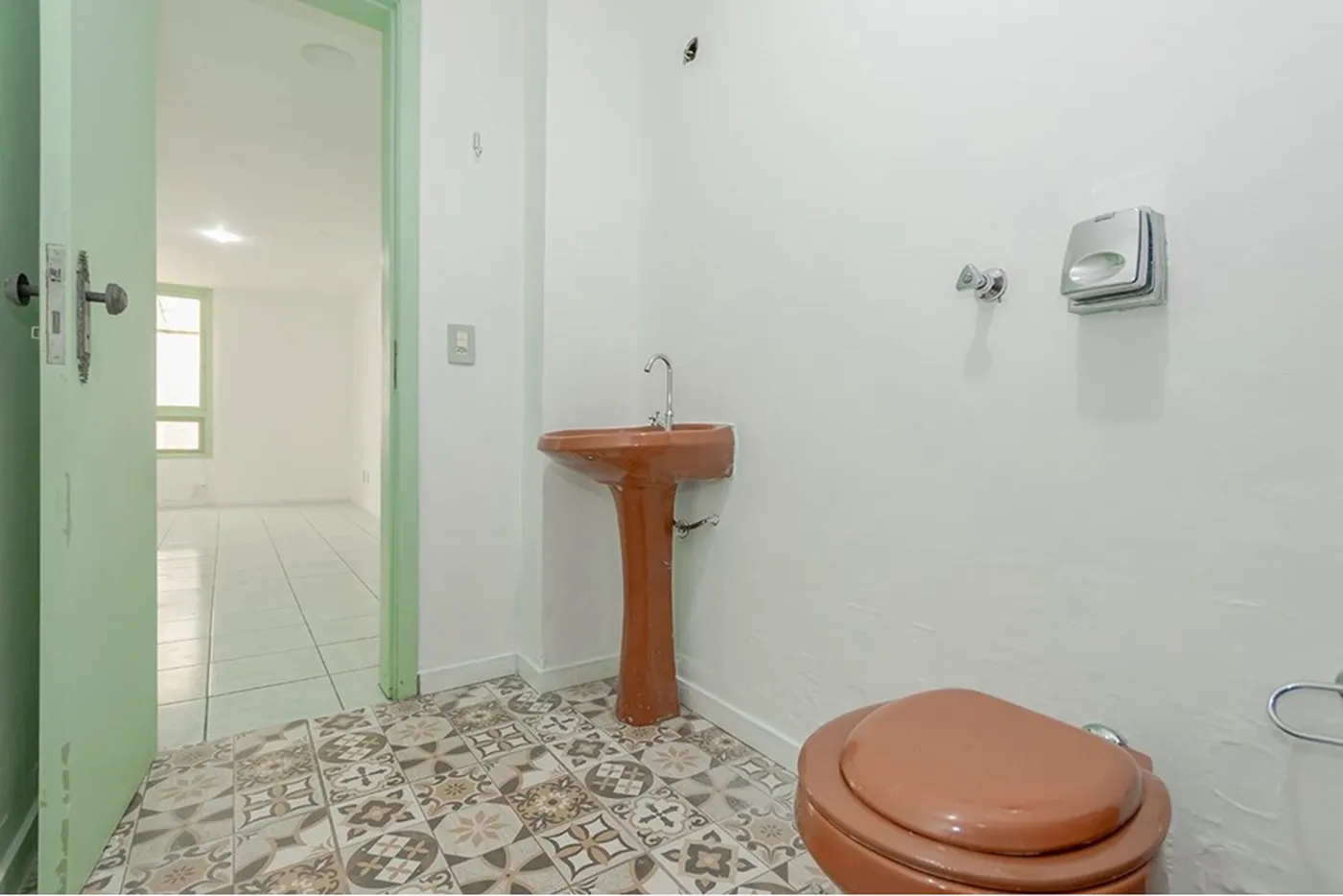 MDBDT 241 Apto 612521075-9 - REMAX Place Exclusividades MDBDT 241 Apto 612521075-9 - REMAX Place Exclusividades