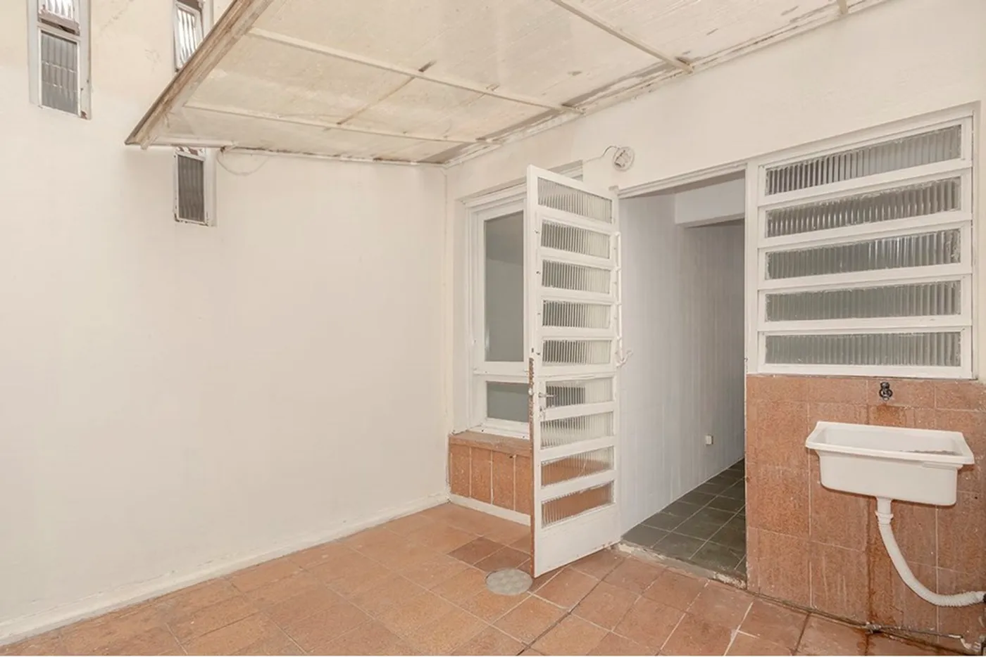 MDBDT 241 Apto 612521075-9 - REMAX Place Exclusividades MDBDT 241 Apto 612521075-9 - REMAX Place Exclusividades