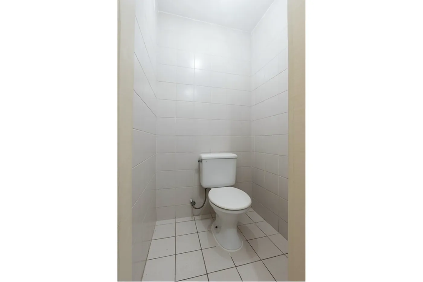 SAAP 1000 Sala 601971032-109 - REMAX Empire Exclusividades SAAP 1000 Sala 601971032-109 - REMAX Empire Exclusividades