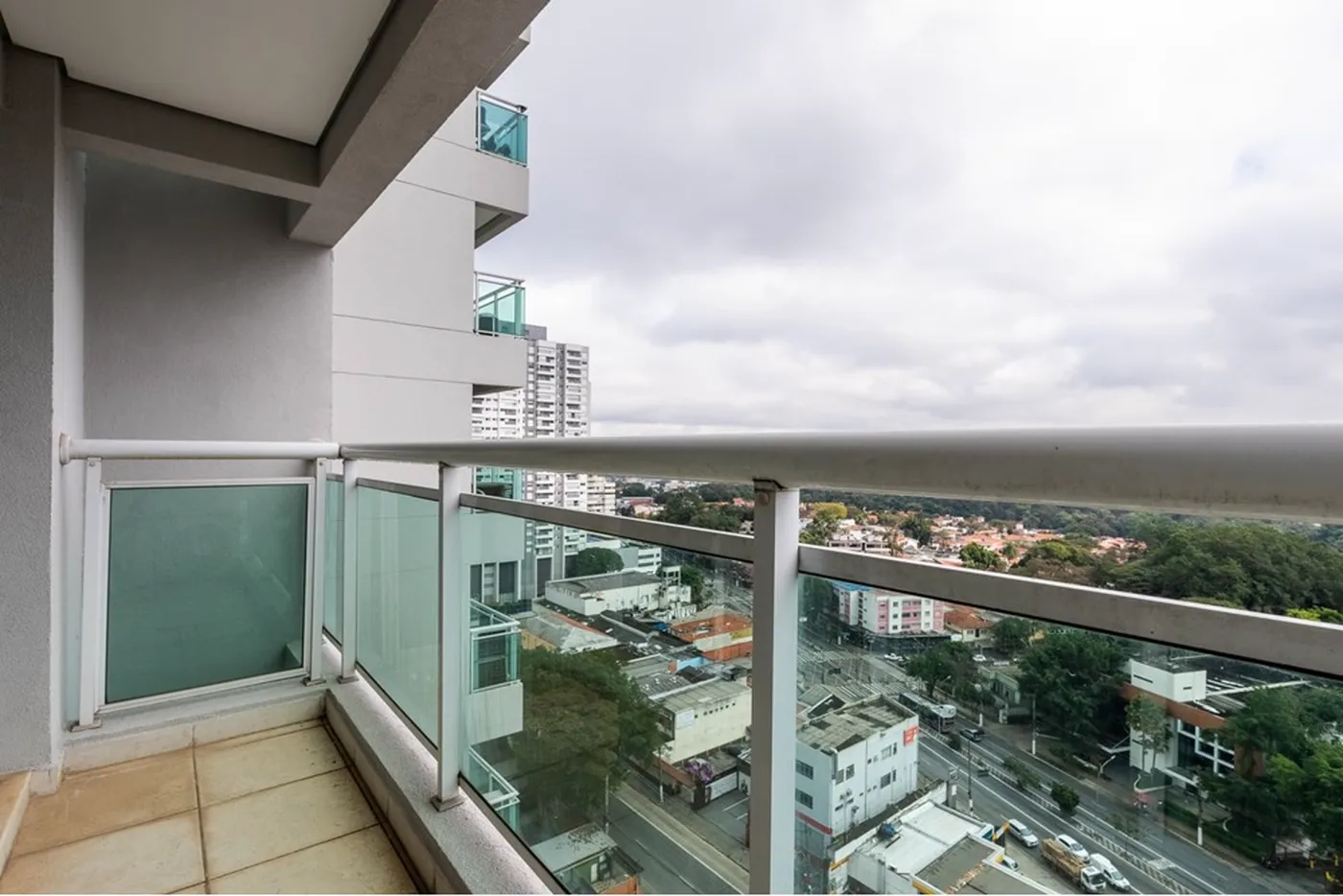 SANDJ 72 Sala 601971032-108 - REMAX Empire Exclusividades SANDJ 72 Sala 601971032-108 - REMAX Empire Exclusividades