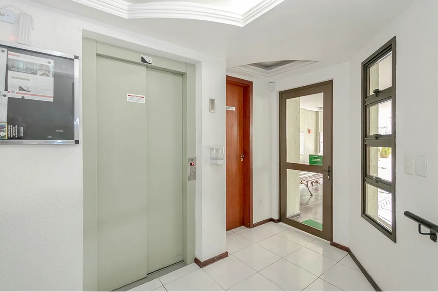 MDCB 1114 Apto 612481066-248 - REMAX Andar de Cima Exclusividades