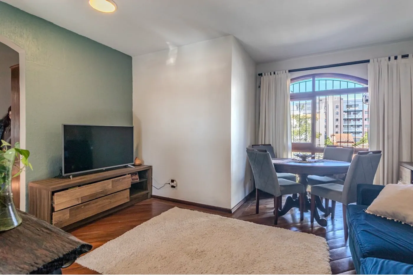 CI 200 Apto 612481075-21 - REMAX Andar de Cima Exclusividades