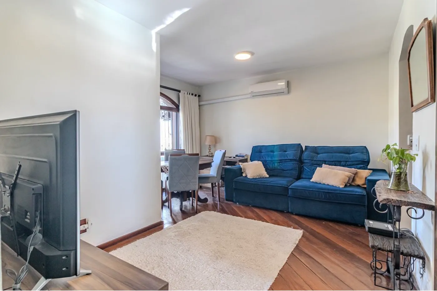 CI 200 Apto 612481075-21 - REMAX Andar de Cima Exclusividades