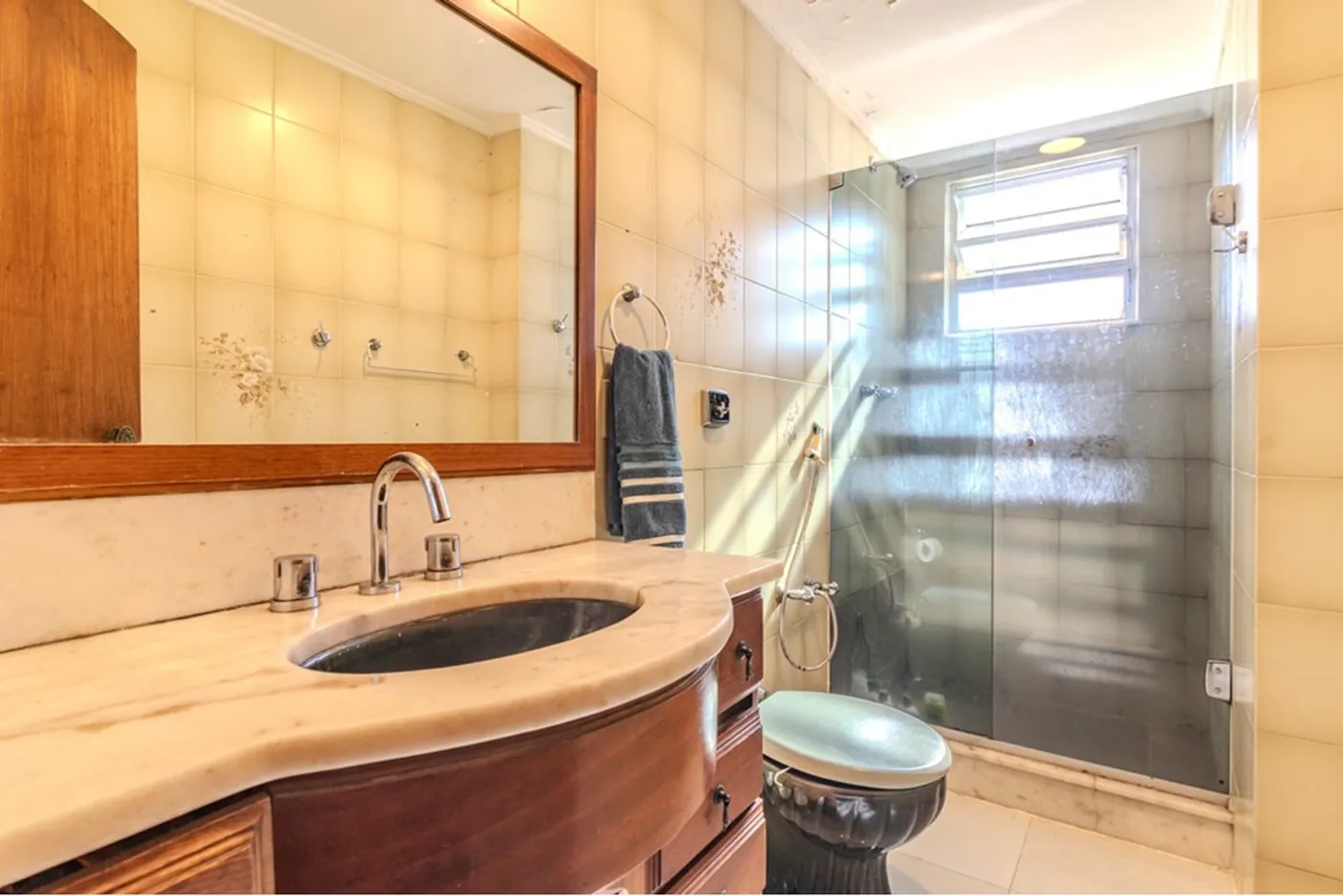 CI 200 Apto 612481075-21 - REMAX Andar de Cima Exclusividades