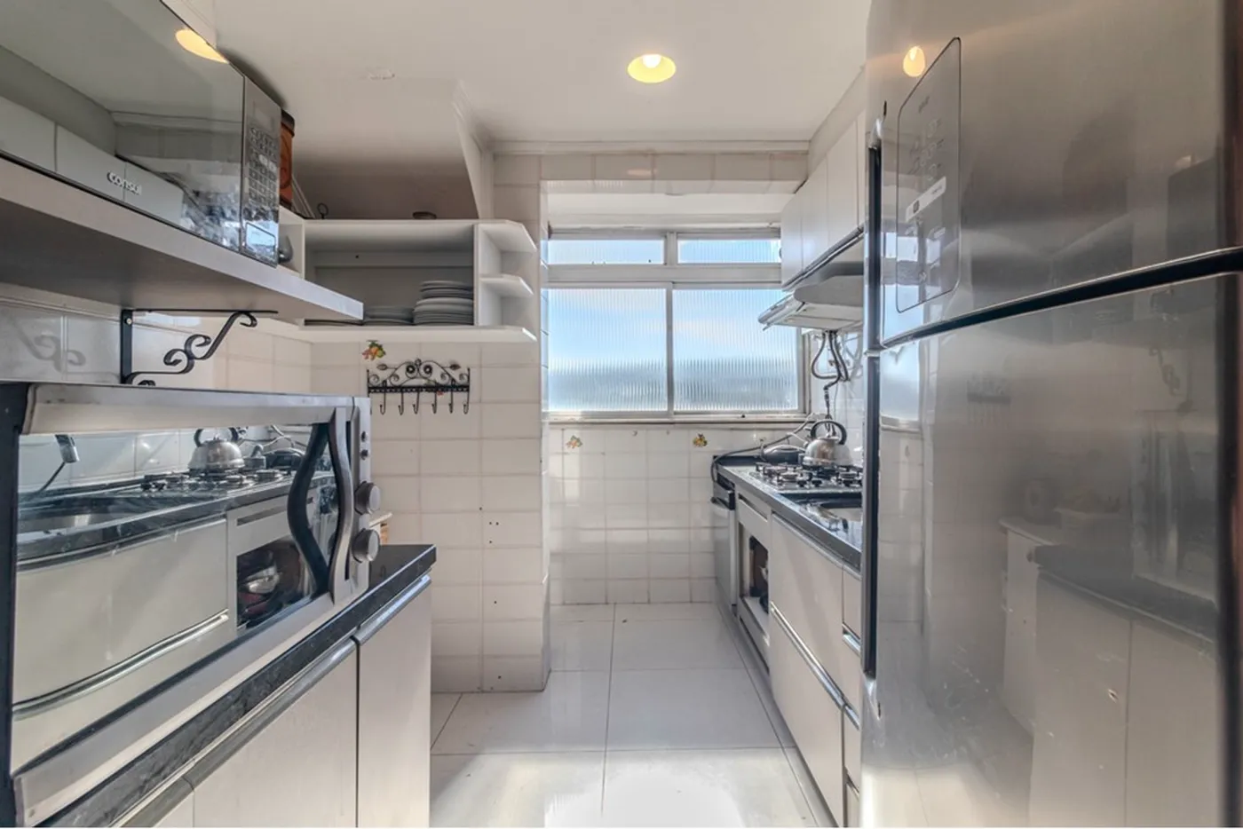 CI 200 Apto 612481075-21 - REMAX Andar de Cima Exclusividades