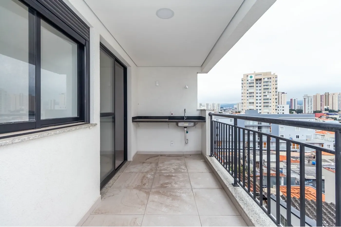 CMPBN 240 Apto 602291041-25 - REMAX B12 Exclusividades