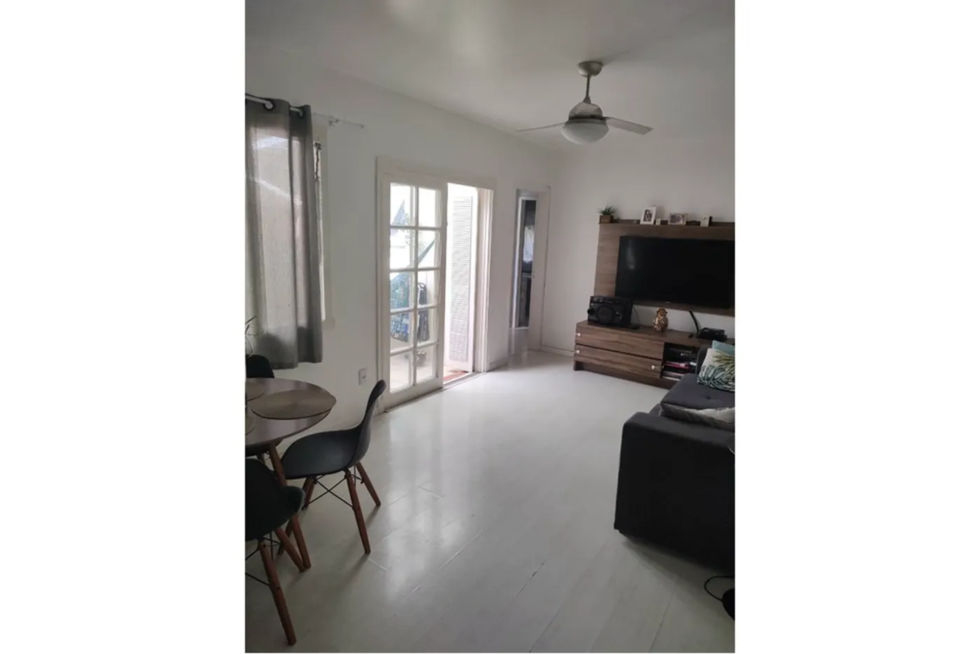 HFDA 690 Apto 612521014-73 - REMAX Place Exclusividades HFDA 690 Apto 612521014-73 - REMAX Place Exclusividades