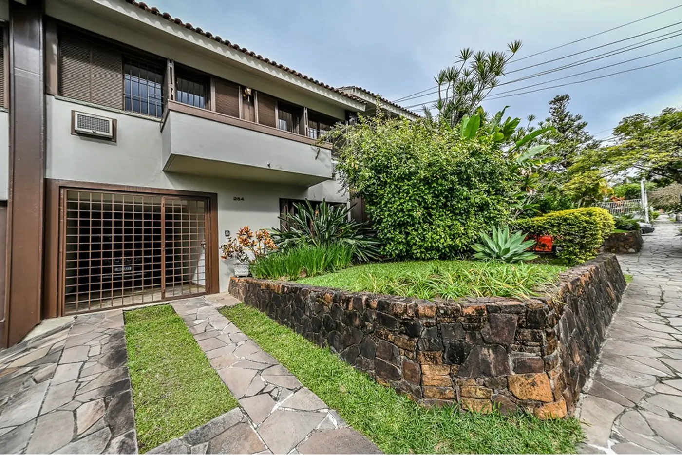 TFDEDLM 284 Casa 612481035-65 - REMAX Andar de Cima Exclusividades