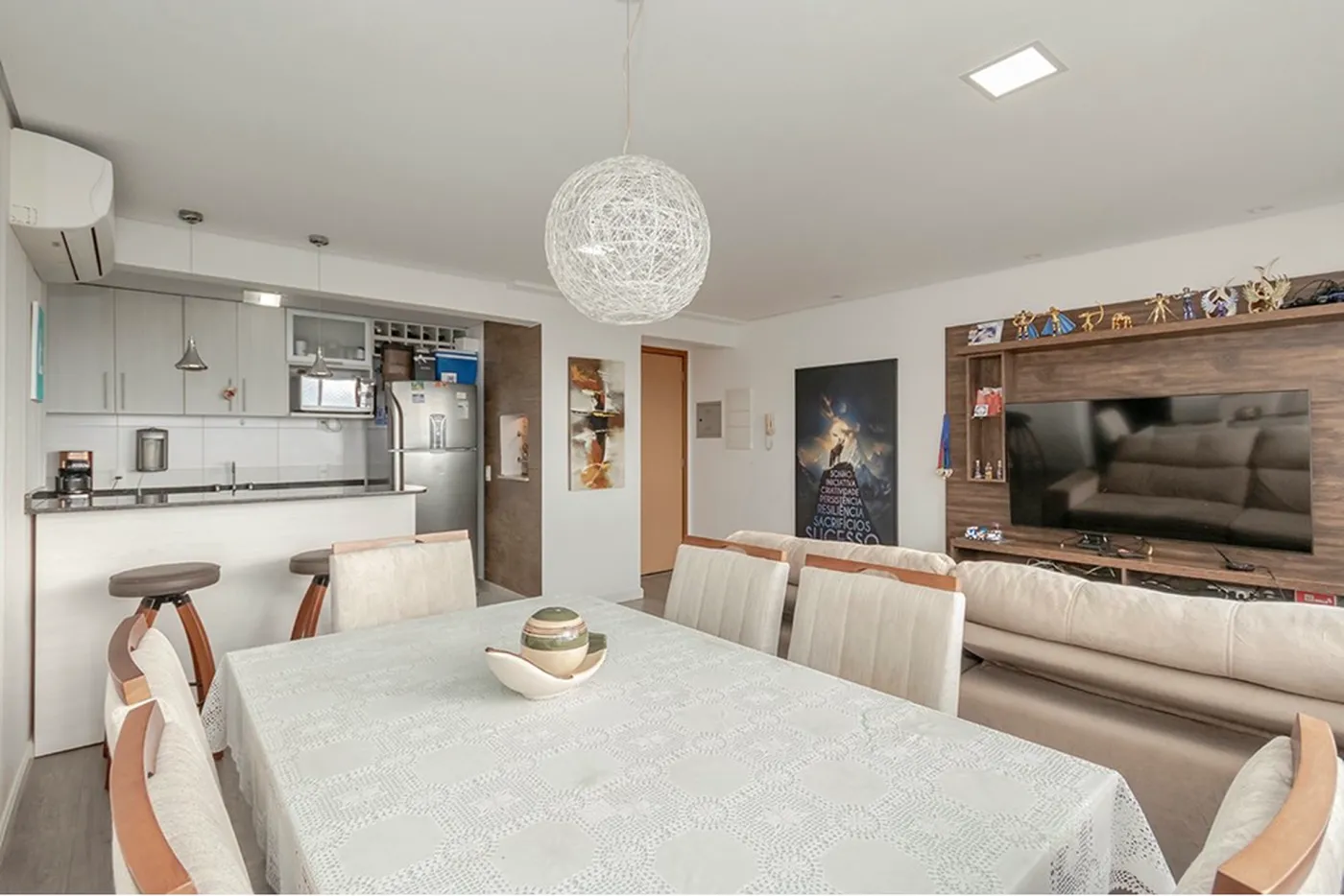 TGR 1344 Apto 612521072-19 - REMAX Place Exclusividades TGR 1344 Apto 612521072-19 - REMAX Place Exclusividades