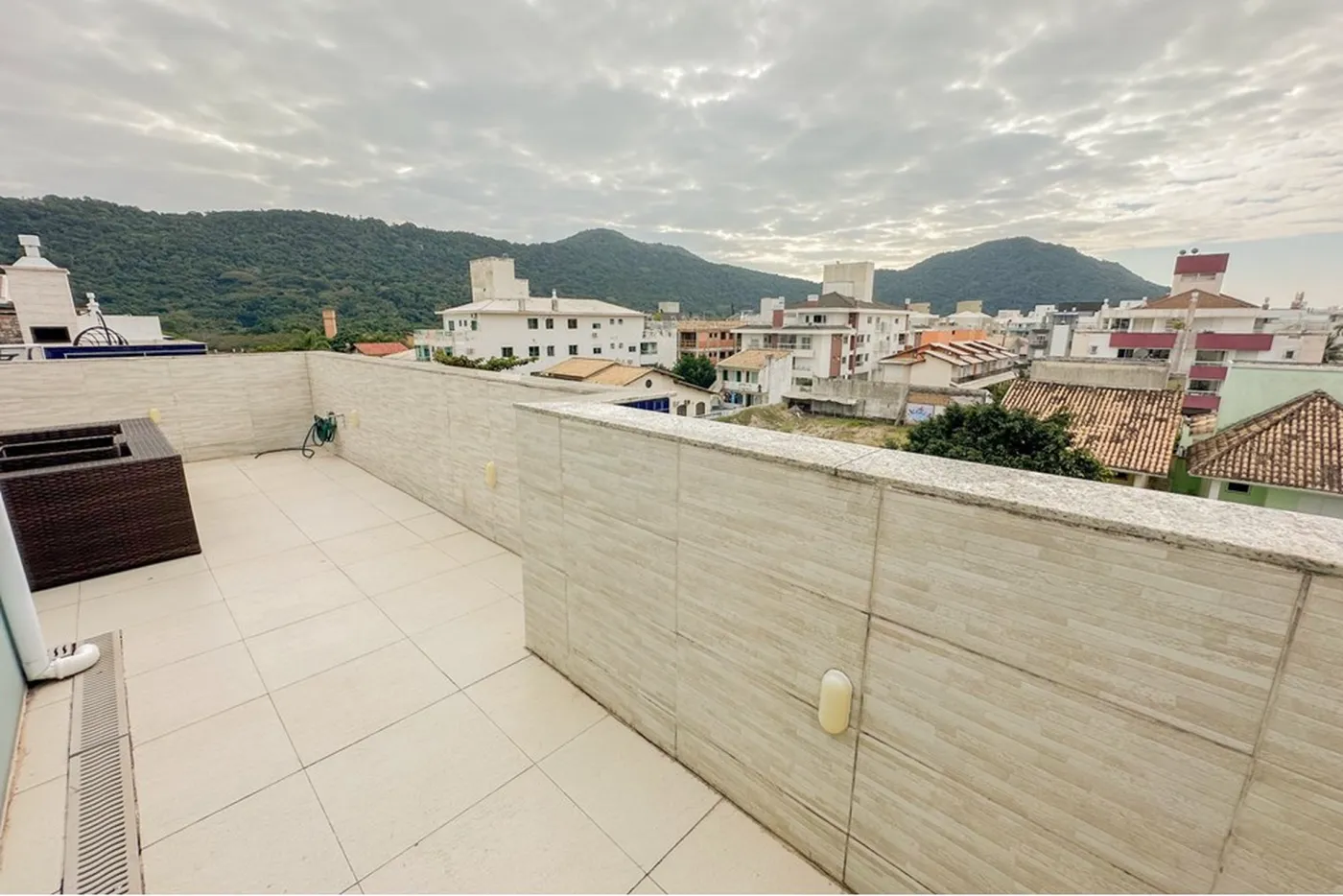 IB 457 Apto 590441010-67 - REMAX Dream On II Exclusividades IB 457 Apto 590441010-67 - REMAX Dream On II Exclusividades