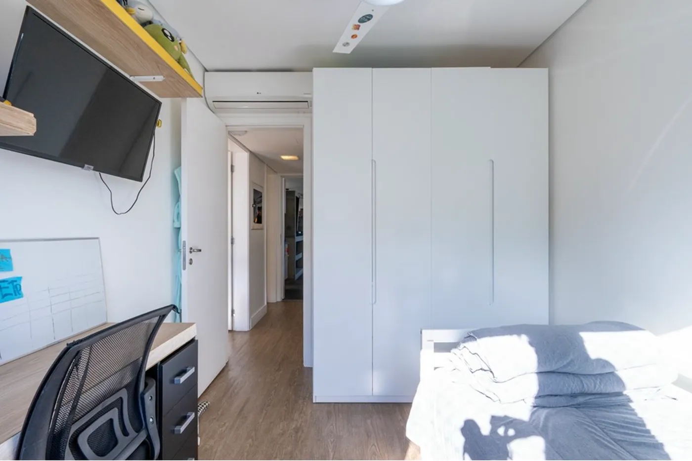 VCEB 520 Apto 601241006-48 - REMAX Ville Exclusividades