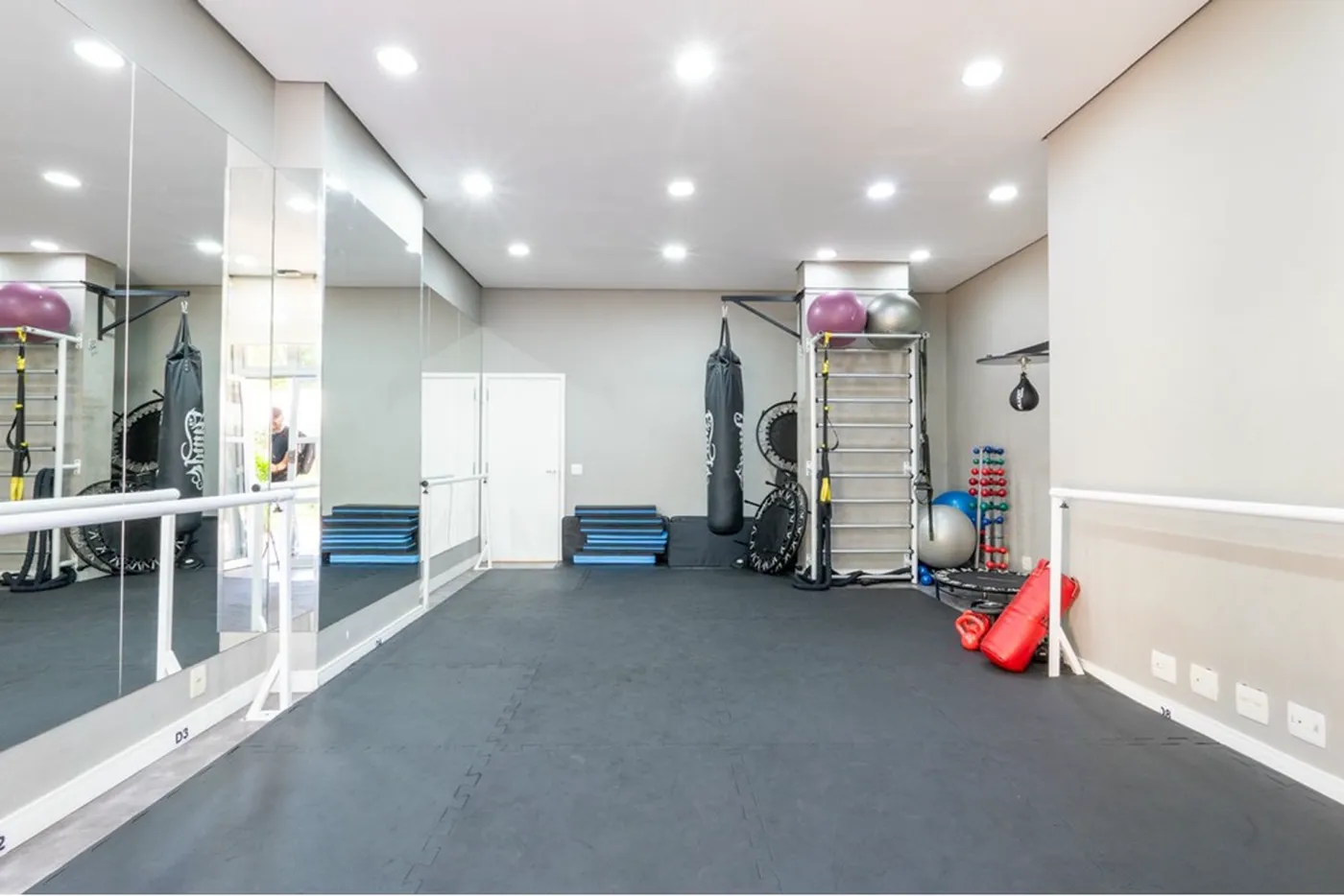 VCEB 520 Apto 601241006-48 - REMAX Ville Exclusividades