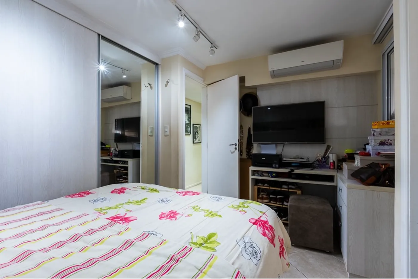 ACA 318 Apto 601971018-1235 - REMAX Empire Exclusividades ACA 318 Apto 601971018-1235 - REMAX Empire Exclusividades
