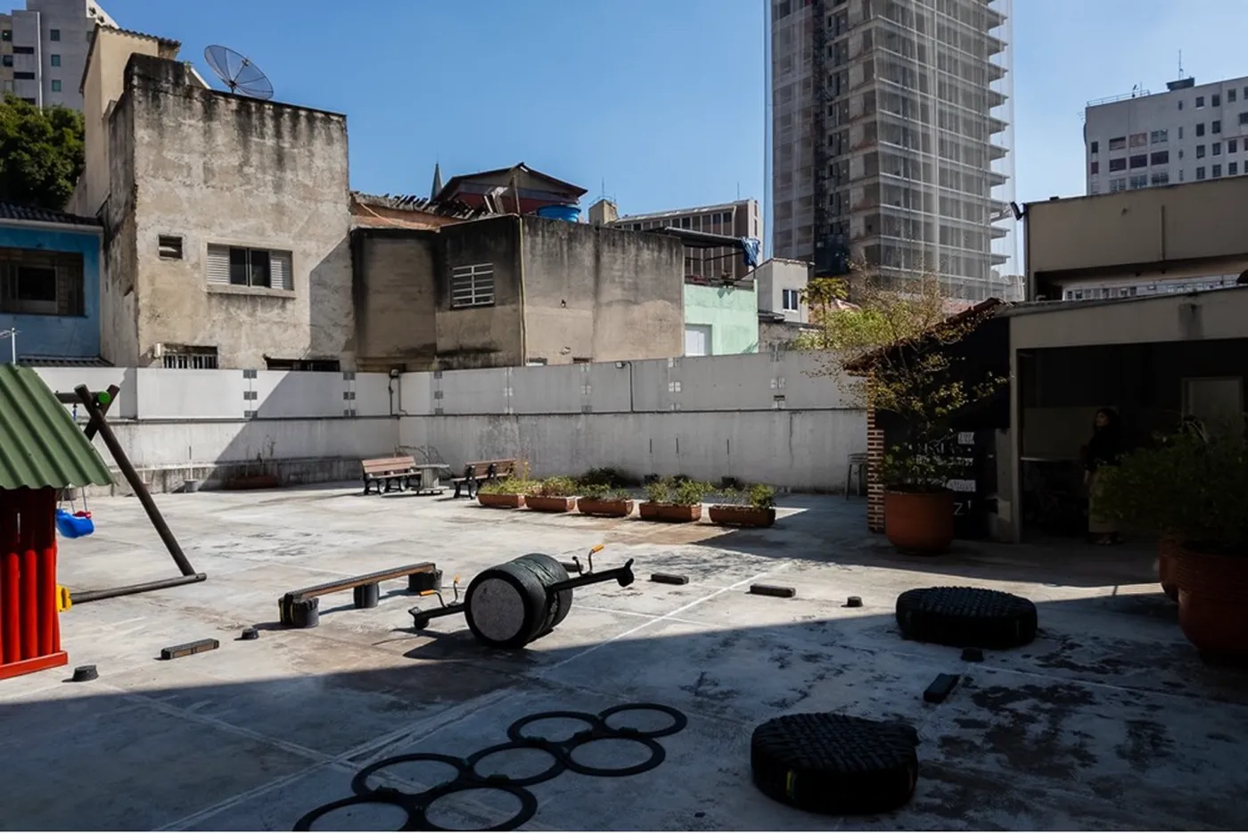 ACA 318 Apto 601971018-1235 - REMAX Empire Exclusividades ACA 318 Apto 601971018-1235 - REMAX Empire Exclusividades