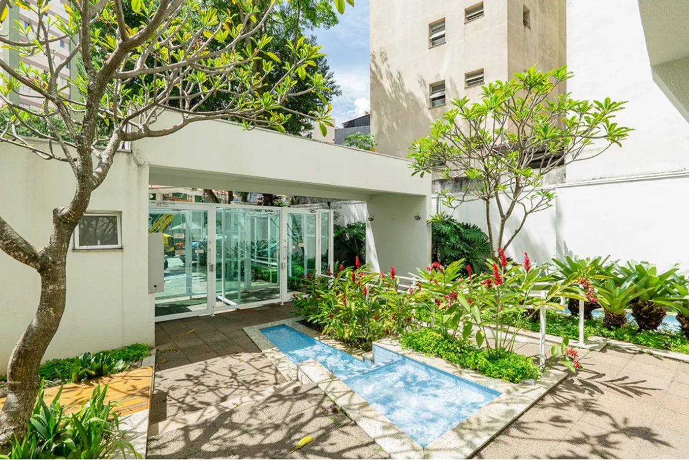 BVCS 75 Apto 601241033-88 - REMAX Ville Exclusividades BVCS 75 Apto 601241033-88 - REMAX Ville Exclusividades