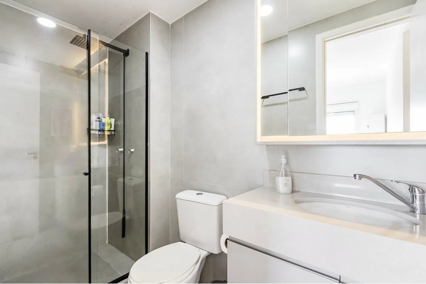 AF 95 Apto 612481004-81 - REMAX Andar de Cima Exclusividades