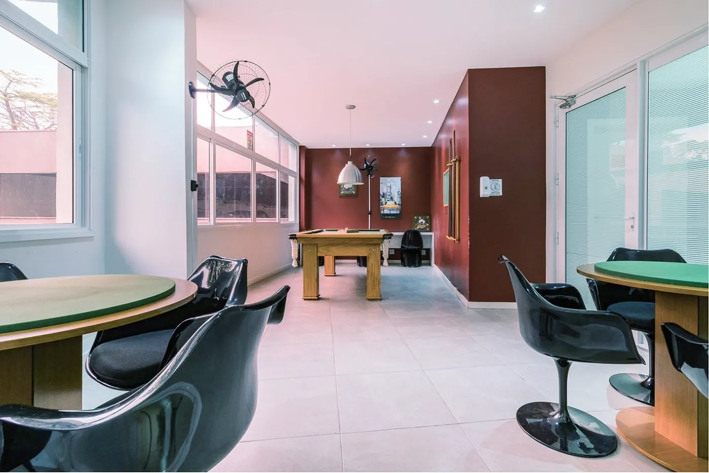 AF 95 Apto 612481004-81 - REMAX Andar de Cima Exclusividades