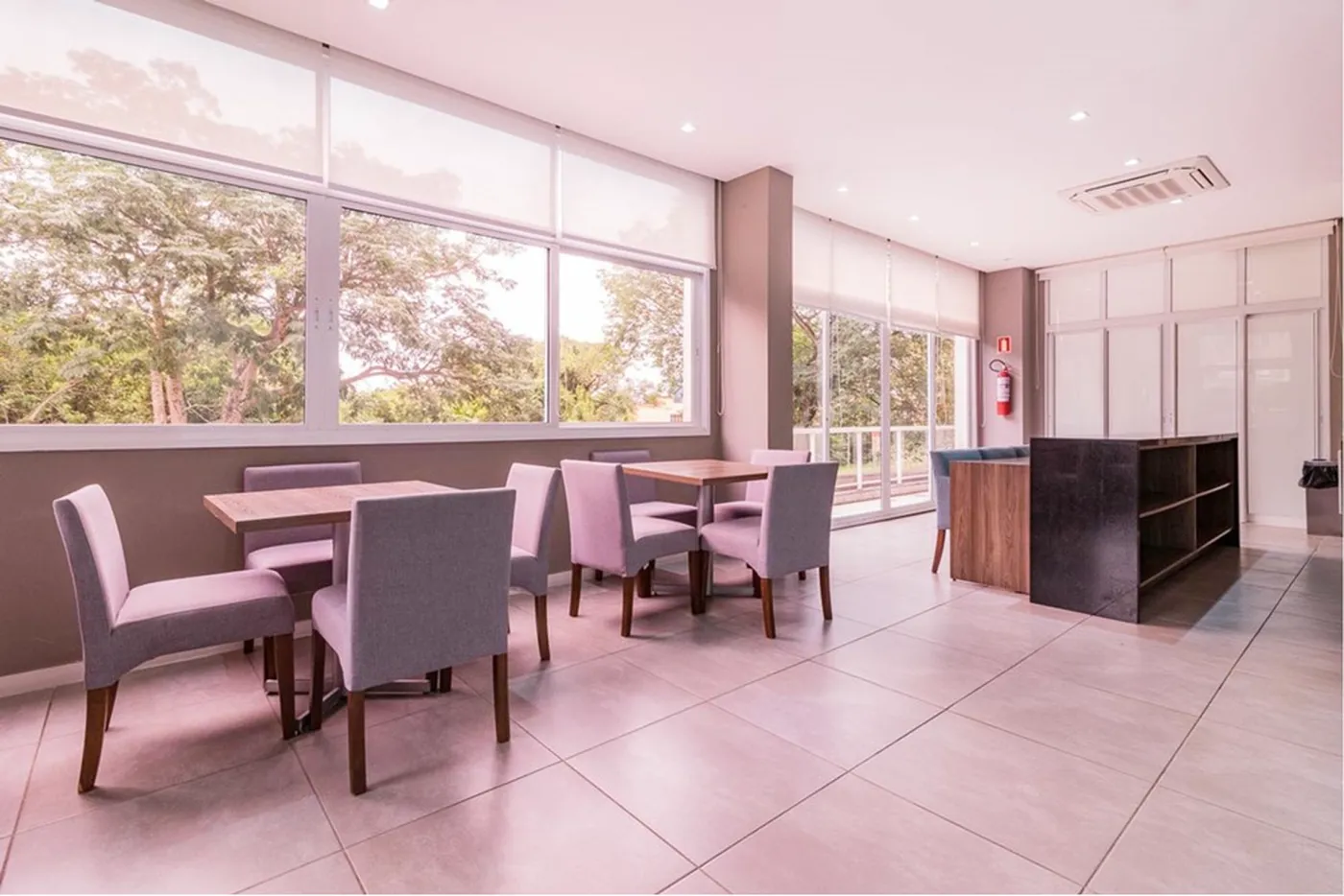 AF 95 Apto 612481004-81 - REMAX Andar de Cima Exclusividades