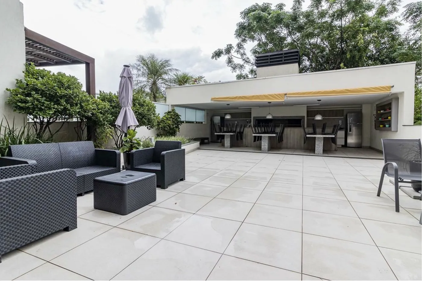 AF 95 Apto 612481004-81 - REMAX Andar de Cima Exclusividades