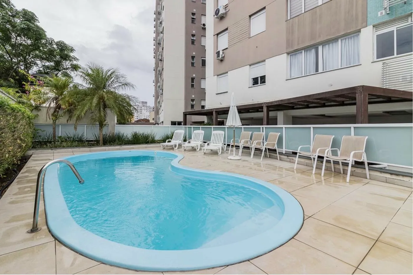 AF 95 Apto 612481004-81 - REMAX Andar de Cima Exclusividades