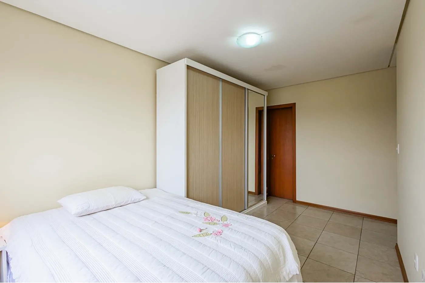CREDP 195 Apto 612521003-267 - REMAX Place Exclusividades CREDP 195 Apto 612521003-267 - REMAX Place Exclusividades