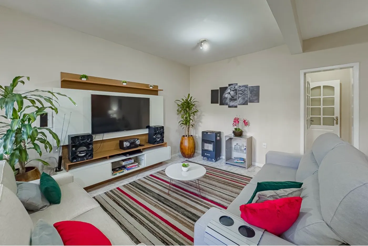 SEFD 525 Casa 612481031-23 - REMAX Andar de Cima Exclusividades