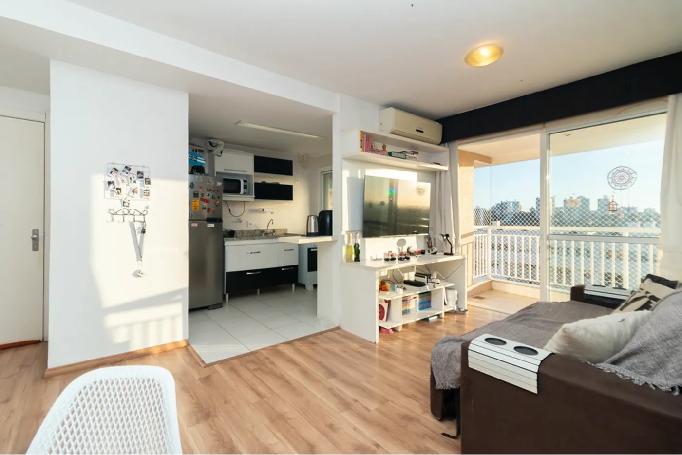 PDA 675 Apto 612491036-39 - REMAX Trend Exclusividades PDA 675 Apto 612491036-39 - REMAX Trend Exclusividades