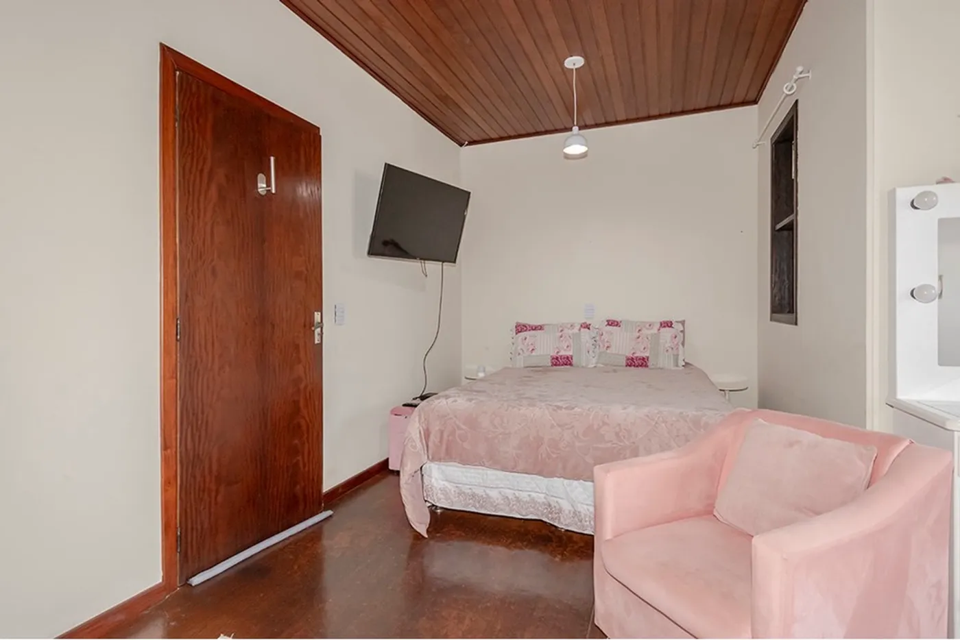 PDTP 107 Casa 612521072-20 - REMAX Place Exclusividades PDTP 107 Casa 612521072-20 - REMAX Place Exclusividades