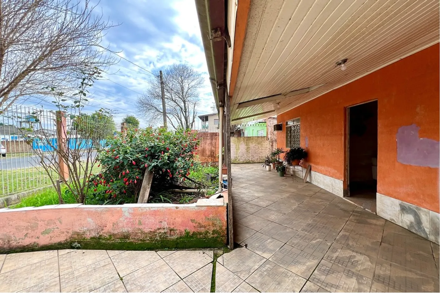 HJV 583 Lote 610241034-6 - REMAX 520 Exclusividades