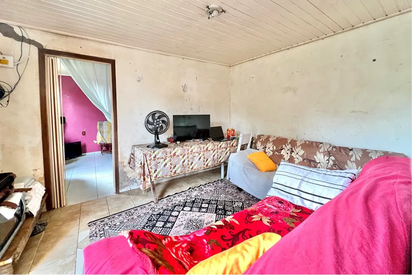 HJV 583 Lote 610241034-6 - REMAX 520 Exclusividades
