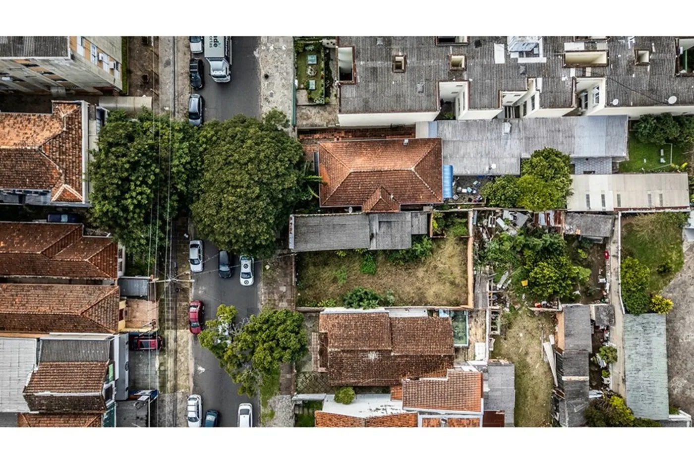 SVDF 1359 Lote 612481037-99 - REMAX Andar de Cima Exclusividades