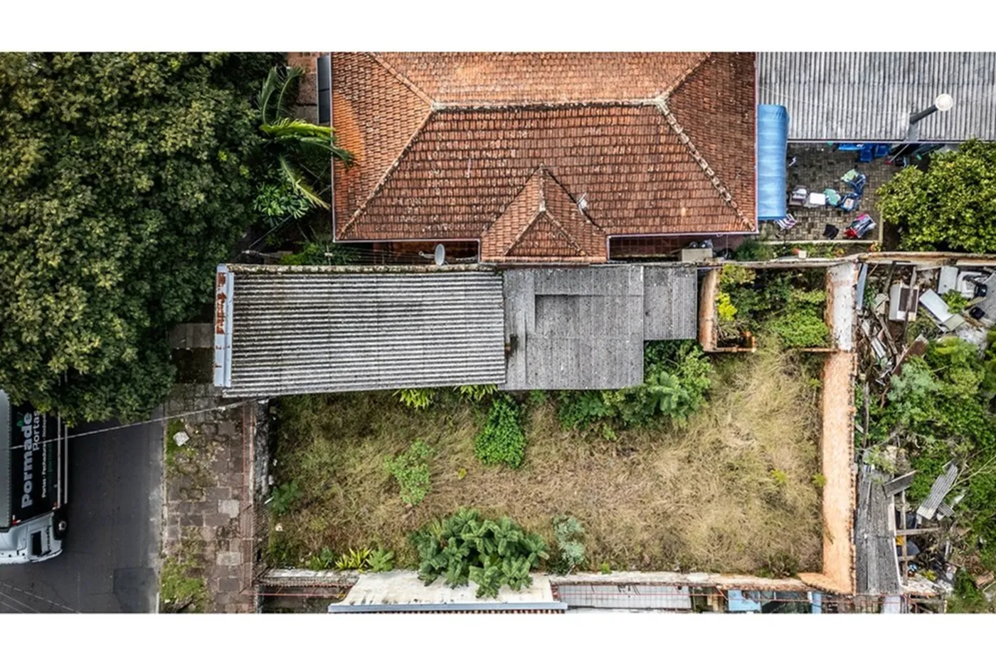 SVDF 1359 Lote 612481037-99 - REMAX Andar de Cima Exclusividades