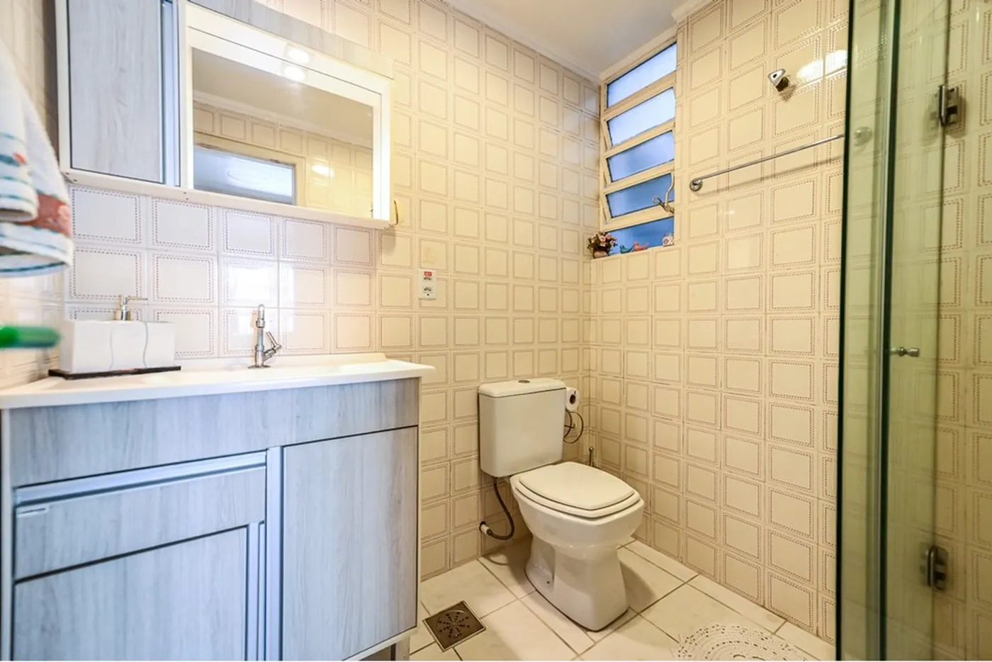 CT 820 Apto 612481037-100 - REMAX Andar de Cima Exclusividades