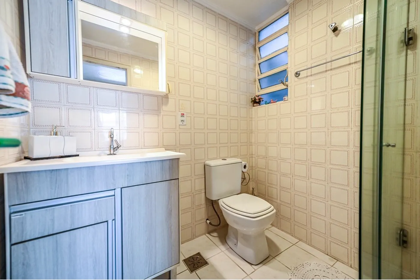 CT 820 Apto 612481037-100 - REMAX Andar de Cima Exclusividades