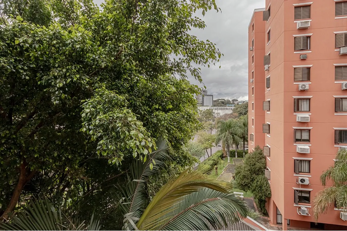 CDPEDS 905 Apto 612481082-48 - REMAX Andar de Cima Exclusividades