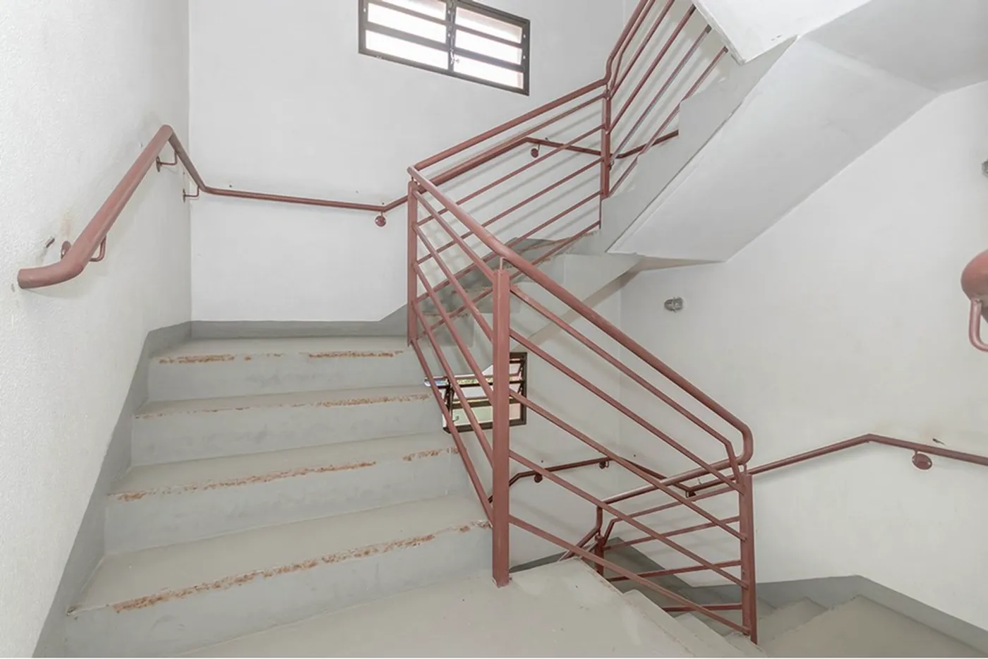 CDPEDS 905 Apto 612481082-48 - REMAX Andar de Cima Exclusividades