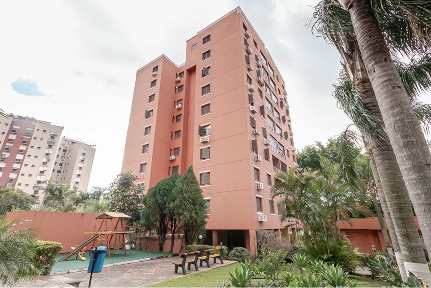 CDPEDS 905 Apto 612481082-48 - REMAX Andar de Cima Exclusividades