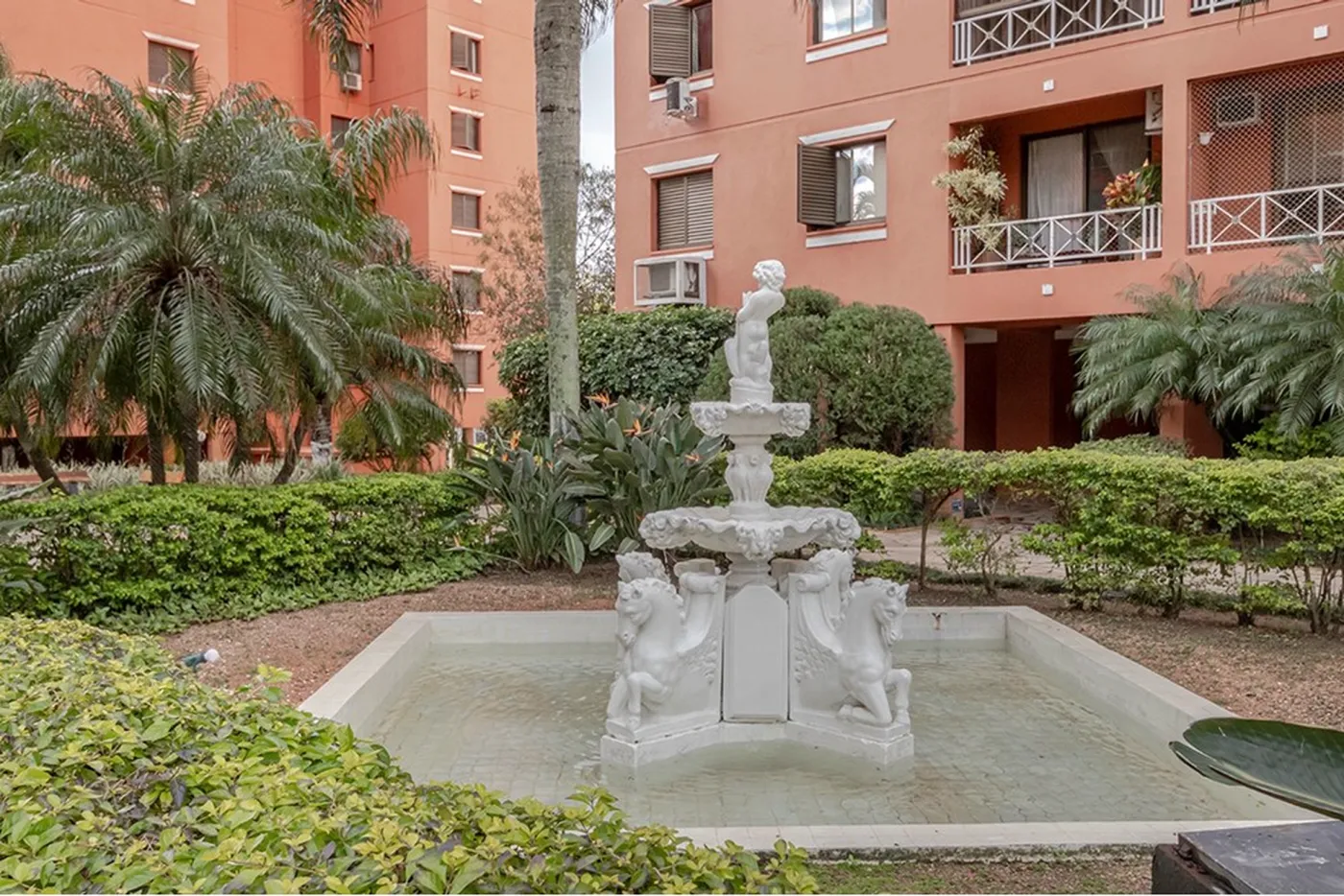 CDPEDS 905 Apto 612481082-48 - REMAX Andar de Cima Exclusividades