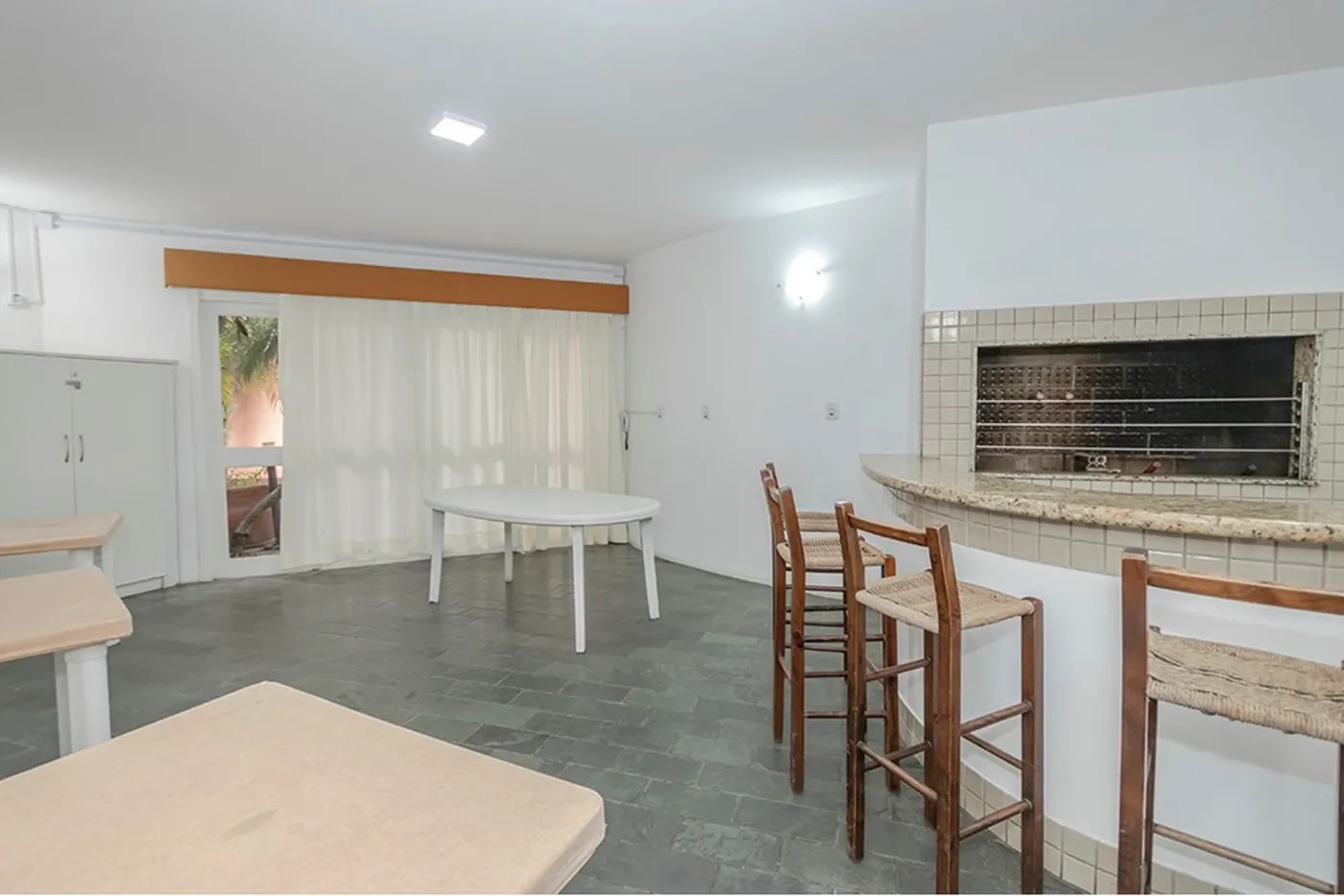 CDPEDS 905 Apto 612481082-48 - REMAX Andar de Cima Exclusividades