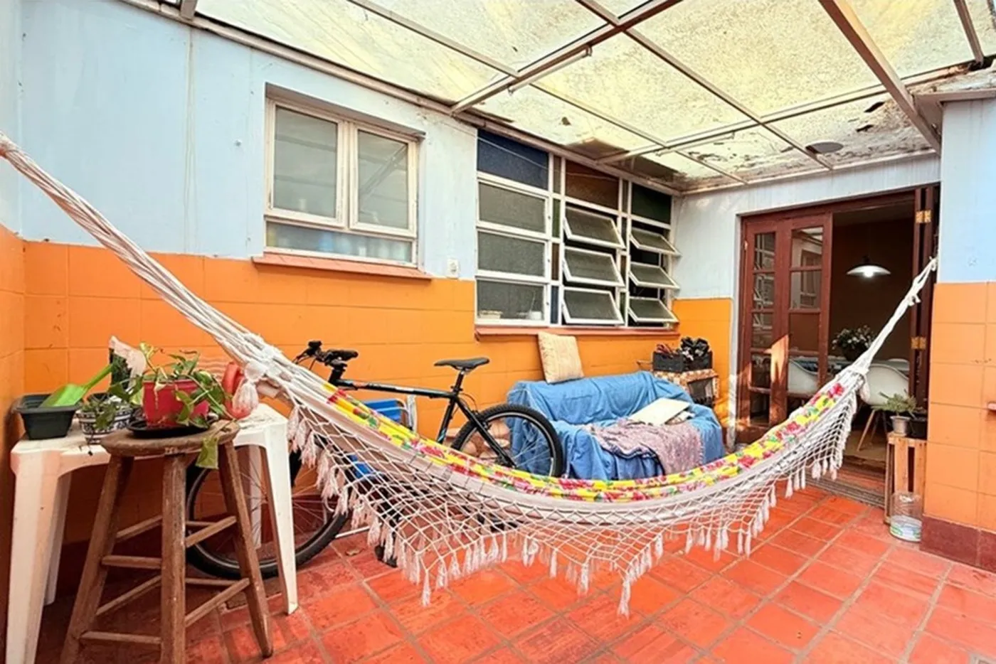 HCVK 1553 Apto 610291035-3 - REMAX Capital Park Exclusividades