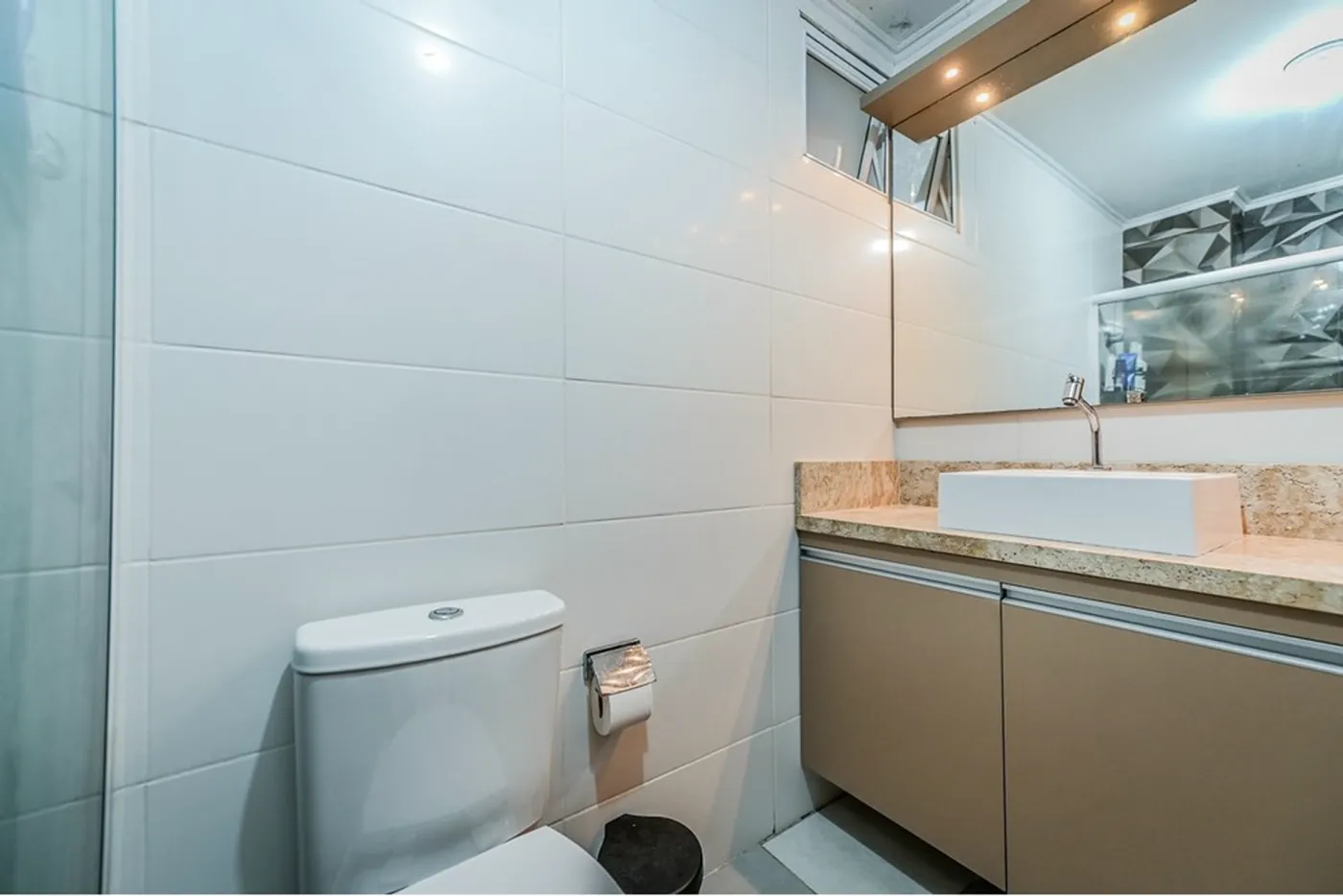 FJP 2229 Apto 612481068-166 - REMAX Andar de Cima Exclusividades