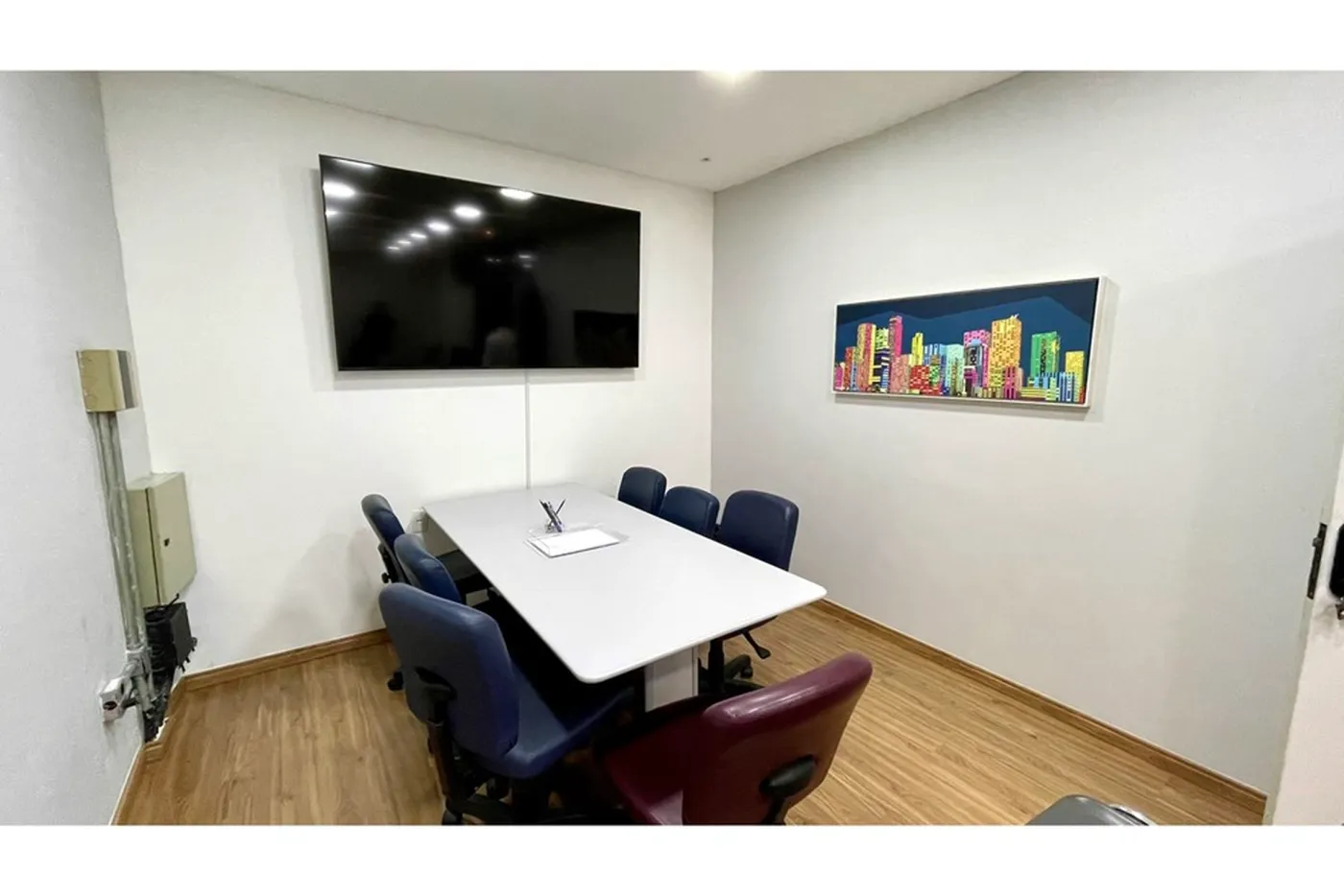 BARN 12 Sala 602241008-55 - REMAX Verti Exclusividades BARN 12 Sala 602241008-55 - REMAX Verti Exclusividades