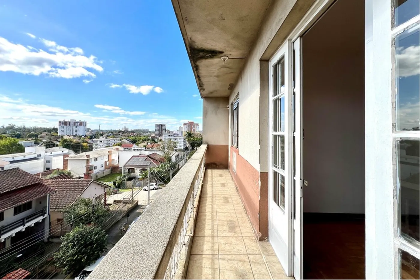 MRMDH 15 Apto 610241034-7 - REMAX 520 Exclusividades MRMDH 15 Apto 610241034-7 - REMAX 520 Exclusividades