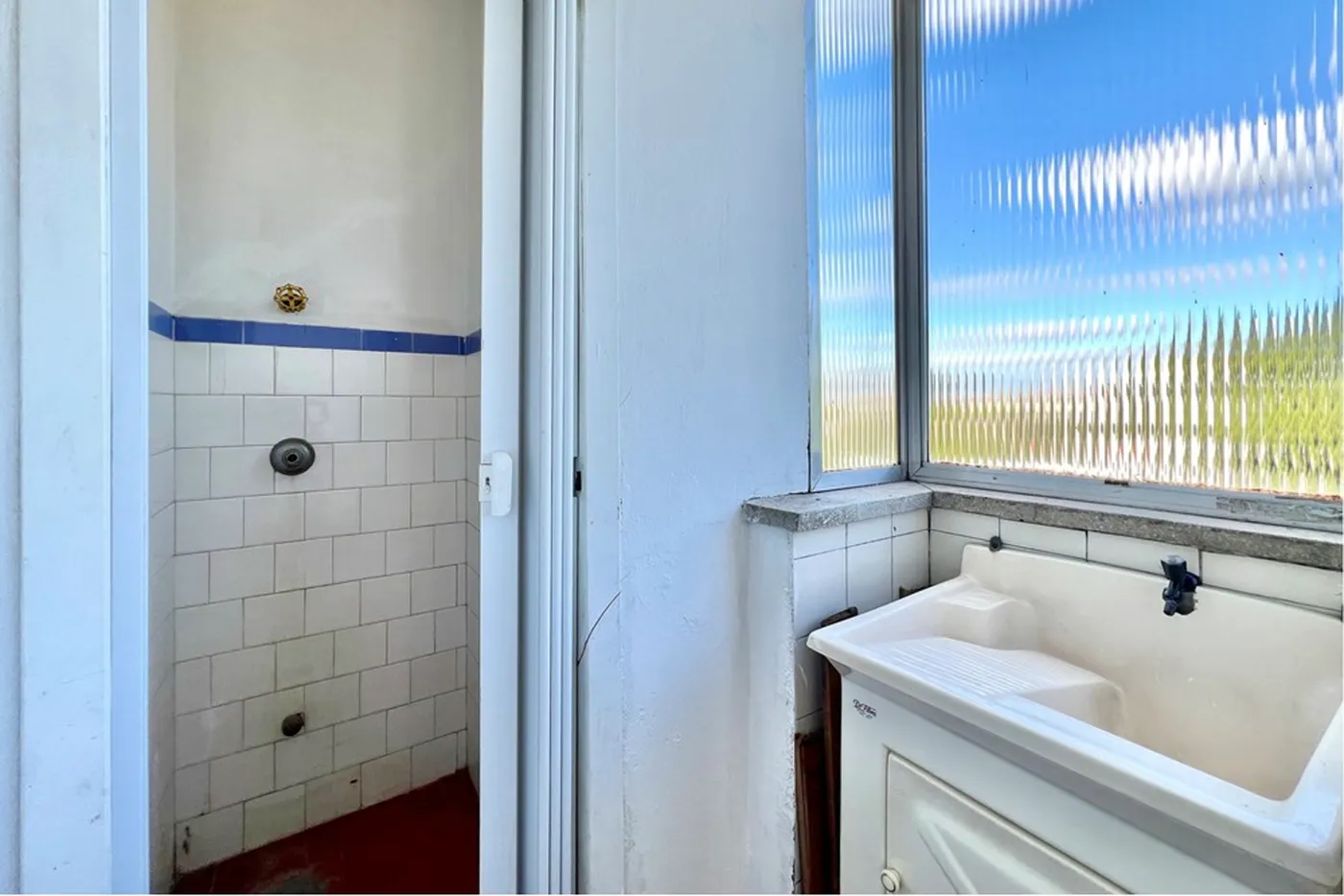 MRMDH 15 Apto 610241034-7 - REMAX 520 Exclusividades MRMDH 15 Apto 610241034-7 - REMAX 520 Exclusividades