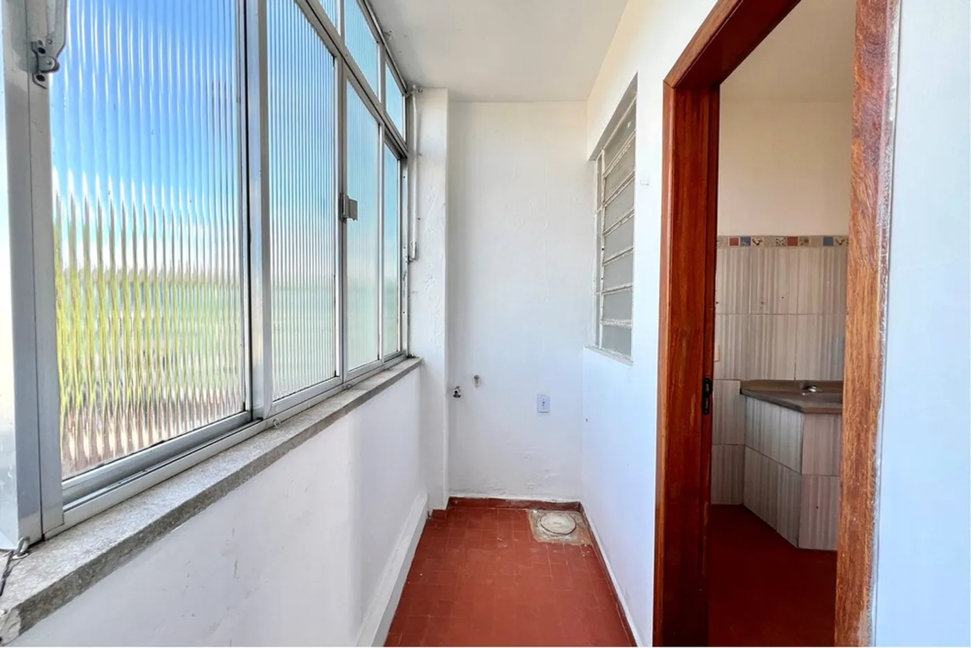 MRMDH 15 Apto 610241034-7 - REMAX 520 Exclusividades MRMDH 15 Apto 610241034-7 - REMAX 520 Exclusividades